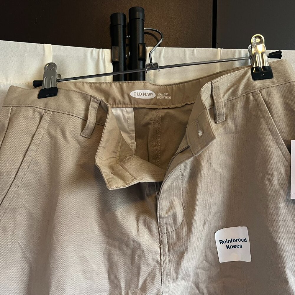 Old Navy Built in Flex Khakis